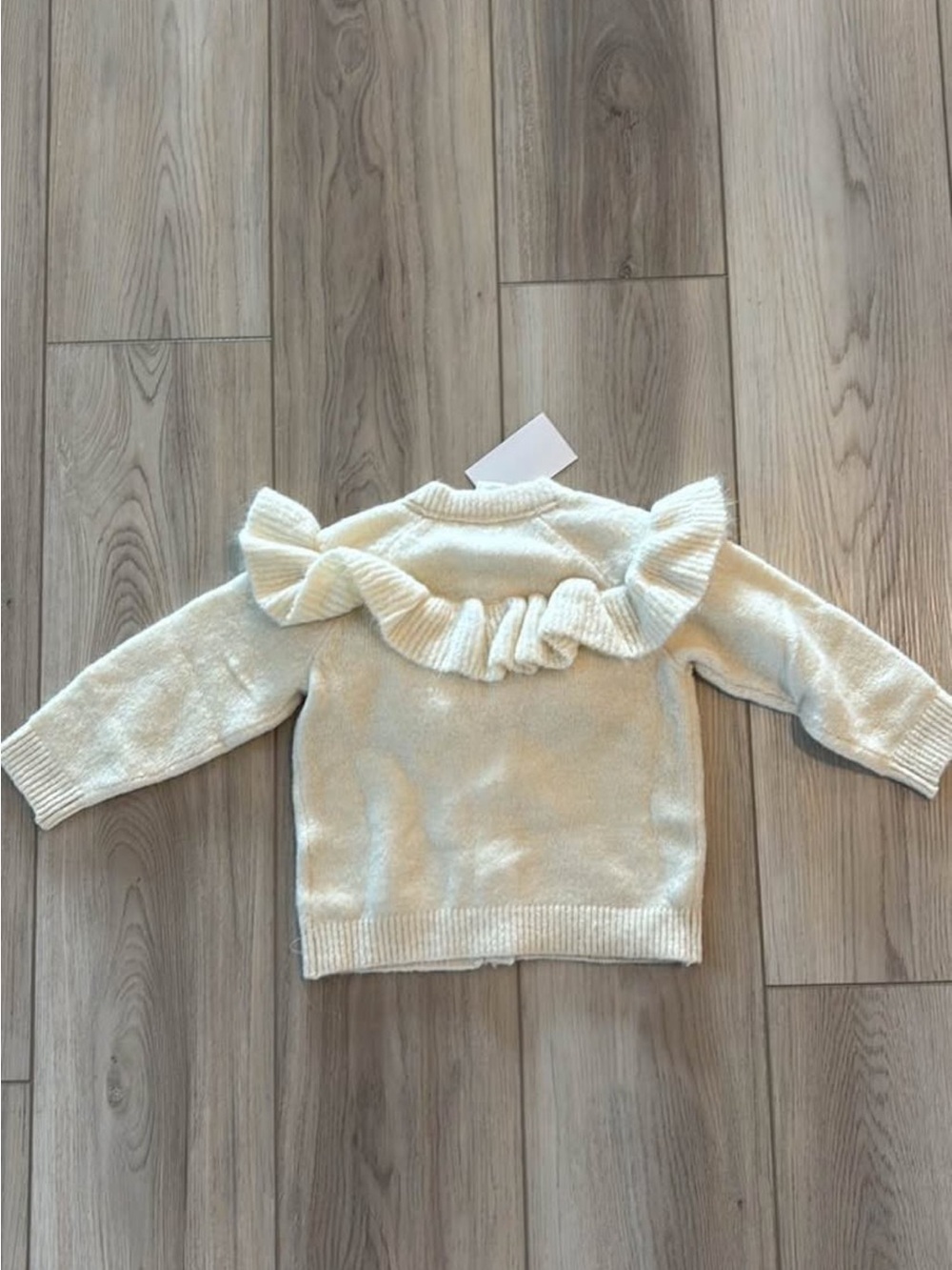 H&M Cream Ruffle Knit Cardigan - Picture 5 of 5